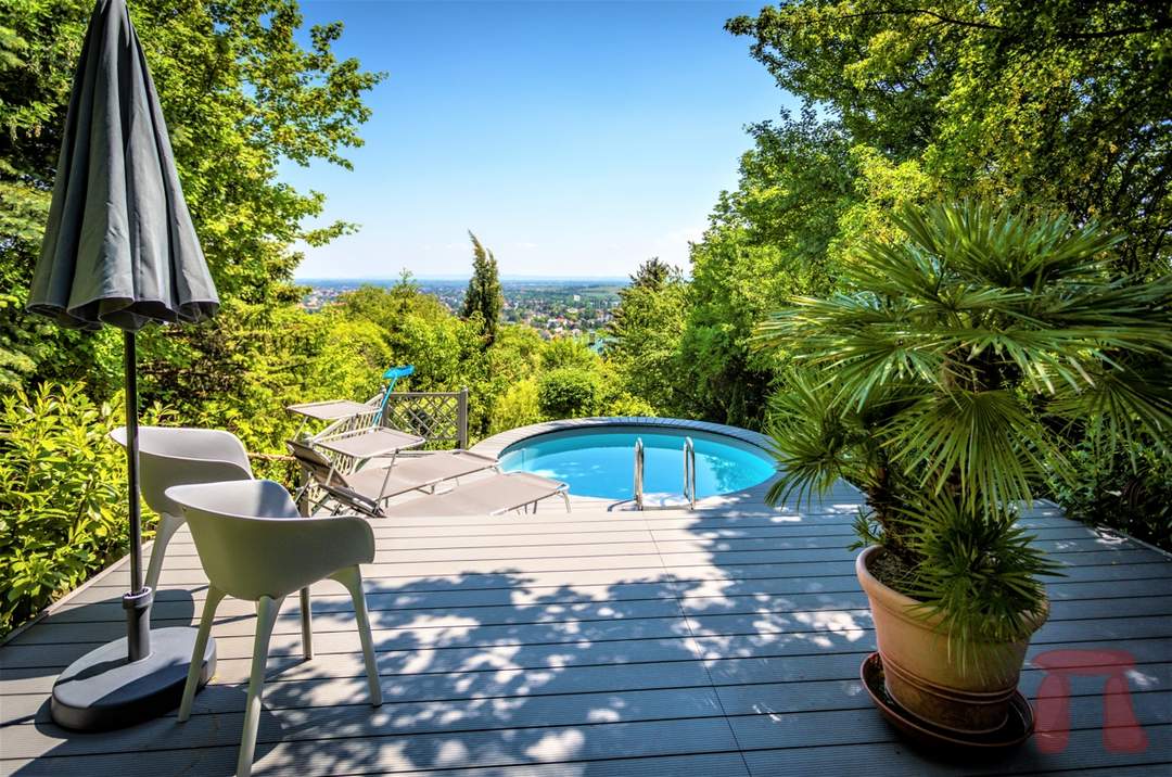 Imposantes Einfamilienhaus