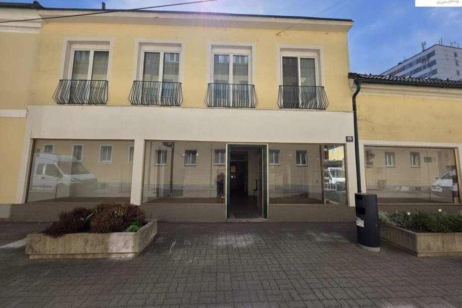 Stadthaus mit Innenhof in bester Innenstadtlage – Wohnen &amp; Arbeiten kombinierbar, Haus-kauf, 479.000,€, 2700 Wiener Neustadt(Stadt)
