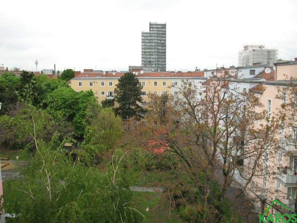 Charmante 3-Zimmer-Dachgeschosswohnung in 1110 Wien - Ihr neues Zuhause wartet!