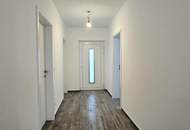 "Ihr neues Zuhause in Reichersdorf – Doppelhaushälfte mit Pool &amp; Traumgarten"