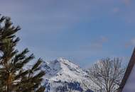 Dachgeschosswohnung mit Turmzimmer und Panorama-Ausblick