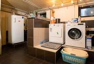 Charakteristisches Haus in Untersiebenbrunn - Eckgrundstück, Gepflegt, TOP Garten!