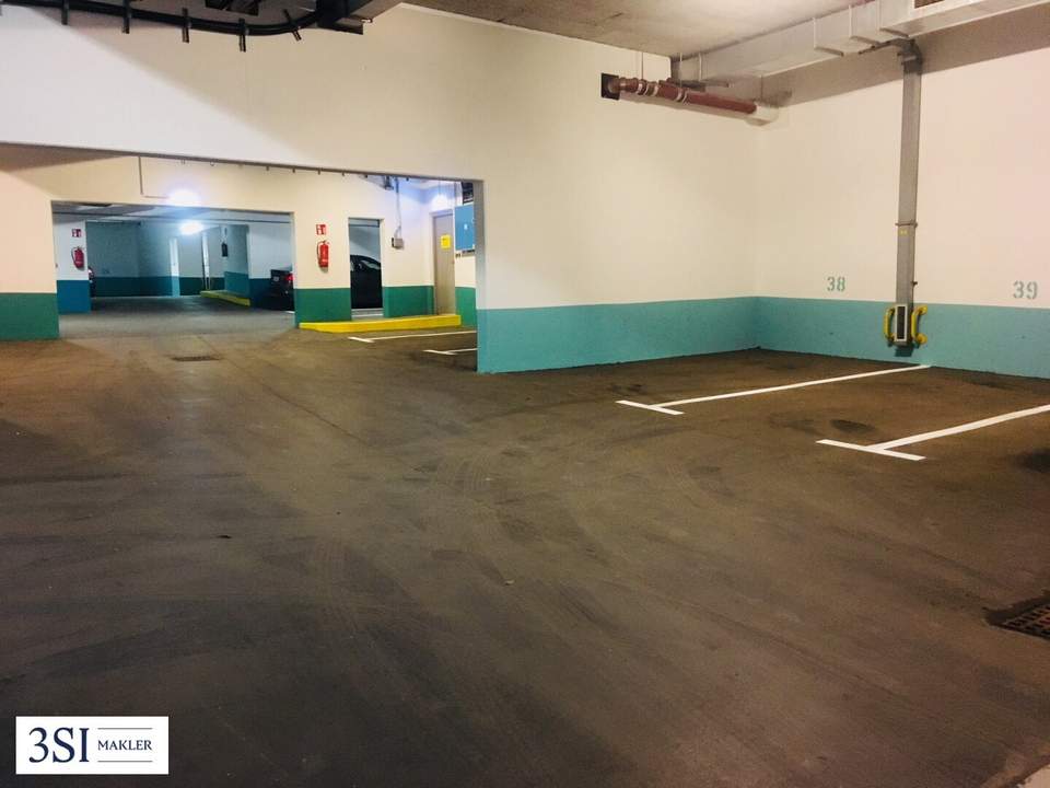 Garagenplatz in der Gersthofer Straße 119 zu verkaufen!