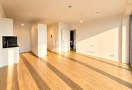 Skyline &amp; Wasser: 41. Etage ERSTBEZUG – Stilvolle 2 Zimmer mit Loggia - DC2 Tower