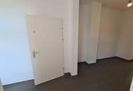 4 % BAR Rendite - unbefristet vermietete 3 Zimmer Wohnung - im 2012 modernisierten Altbauhaus