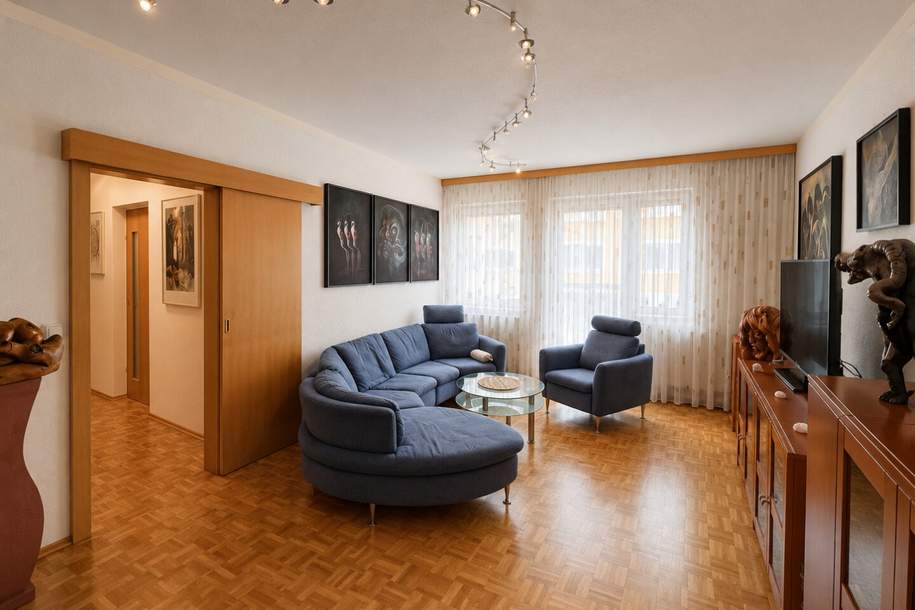 Gepflegtes Zuhause mit Wintergarten und Balkon in zentraler Lage von Enns, Wohnung-kauf, 189.000,€, 4470 Linz-Land