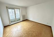 Gemütliche 3-Zimmer-Wohnung mit Loggia in 1220 Wien – Ihr Renovierungsprojekt!