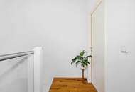 "TOP LAGE-Dachgeschoss--Loggia -Wollzeile-Warmwasser und Heizung"