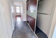 Zwischen Wiener Klassik und Naschmarkt Vibes - Ihr Zuhause mit Charme! Hofseitiger Balkon + Ruhiges Schlafzimmer! HIP und TRENDY die Gegend - Magisch schön das Altbauhaus - Ein MUST HAVE die Wohnung!