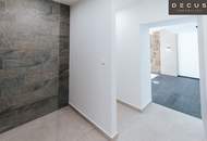 ERSTBEZUG! Luxuriöse Villa mit Sauna und Indoor-Pool!