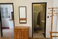 Garçonnière mit Sanierungsbedarf im 15. Bezirk