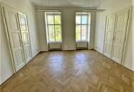 STAATSOPER-BLICK, Opernring, klimatisierte 5 Zimmer, Stehbalkon, Komplettküche, Badezimmer, teilweise Flügeltüren, Parketten