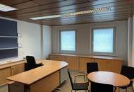 Möblierte Bürofläche (Umnutzung auf Wohnung möglich) im Erdgeschoss – zentral mitten in Salzburg