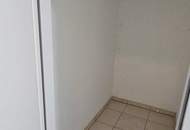 Unbefristete 4-Zimmer-Wohnung mit Balkon UND Terrasse!