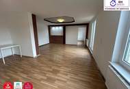 Elegantes Zweifamilienhaus mit privatem Garten – selten, flexibel, wertvoll.