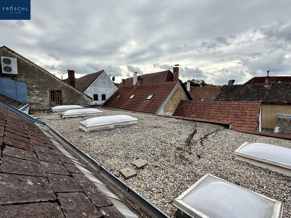 Entwicklungspotential im STADT-ZENTRUM von Zwettl - Dachbodenausbau mit möglicher Terrasse