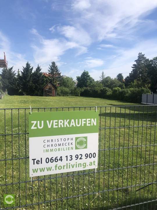 CHRISTOPH CHROMECEK IMMOBILIEN - BRUNN AM GEBIRGE - Zwei mal 796 m² ebener Baugrund!