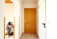 SEHR SCHÖNES FAMILIENHAUS EINZUGSBEREIT in SCHRATTENBERG bei Poysdorf