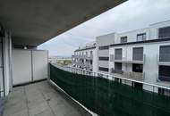 Moderne Neubauwohnung mit großzügigem Balkon