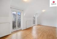 Helle 2 Zimmer Dachgeschoßwohnung | Große Terrasse | Hofseitiger Balkon | Sauna