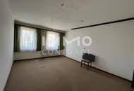 Haus mit großem Grundstück ca. 2 200 m²