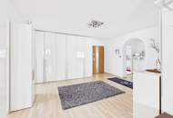 Raumwunder im Top Zustand Möbliert !