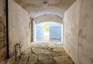 Urig. Ursprünglich. Einzigartig. Historisches Landhaus in Ruhelage