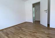 Mehr Raum für Ihre Wohnträume! Großzügige 4-Zimmer Familienwohnung mit hellem Raumkonzept, Badewanne & Dusche und traumhaftem Grünblick – ein Zuhause mit Wohlfühlfaktor!