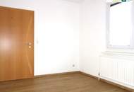 Preiswerte 4-Zimmer Wohnung in ruhiger Lage - neue Küche!