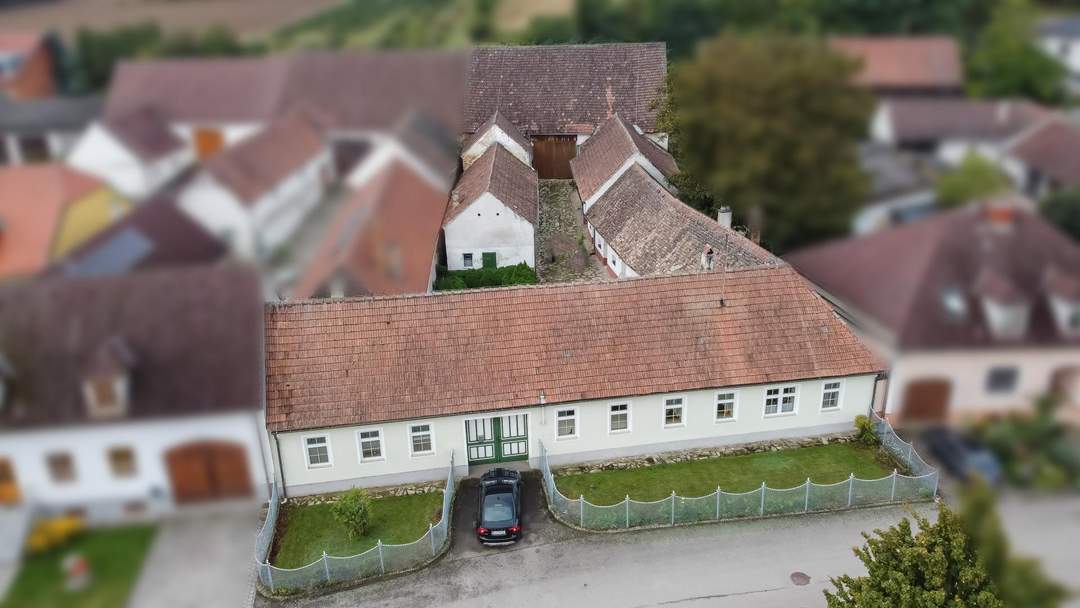 Ehemaliges Bauernhaus mit großem Grundstück – ländlicher Charme trifft auf vielfältige Möglichkeiten