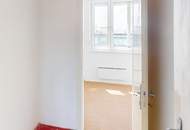 Helle 2,5-Zimmer-Wohnung mit 24 m² Dachterrasse