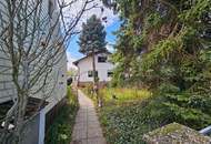 Haus mit viel Potential und großem Garten