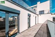 Exklusive Erstbezugs-Wohnung mit 55 m² Wohnküche und großer Hof-Terrasse! Küche und Top Ausstattung inkludiert!