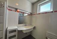 Charmantes 4 Zimmer-Einfamilienhaus mit Garten, Balkon & Garagen
