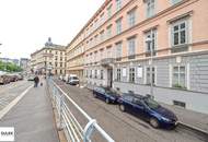 Wohnen am Stadtpark! Altbau mit großen Kellerräumlichkeiten z.B. als Galerie / Studio - sofort beziehbar!