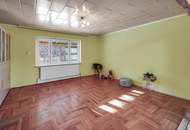 "Ankommen am Promenadenweg: Bungalow im Grünen – nahe Wien mit Potential"