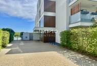 Blue Horizon Living: Harmony by the Waterline - Luxus Living direkt am Wasser