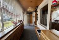 Sehr geräumiges Einfamilienhaus / Zweifamilienhaus in Drösing – Wohnen in absoluter Grünruhelage