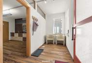 Wohn-/Geschäftshaus am Hauptplatz von Neumarkt in der Steiermark