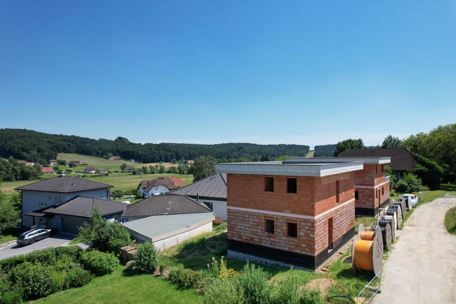 Realisieren Sie Ihre Träume! Ziegelmassivhaus zum Fertigstellen in Bestlage!, Haus-kauf, 179.000,€, 8230 Hartberg-Fürstenfeld