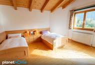 Seltenes Juwel: Gepflegtes Einfamilienhaus direkt am Golfplatz mit Kitzsteinhornblick