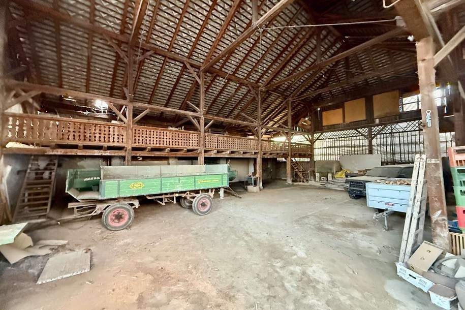 Sanierungsbedürftiges Dorfhaus mit großzügigem Stadl & ca. 250 m2 Nutzfläche und eigener Galerie!, Haus-kauf, 115.000,€, 2074 Hollabrunn