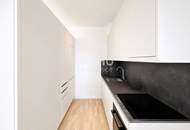 32. Etage inkl. Sonnenuntergang - DC2 Tower: SKY RESIDENCES