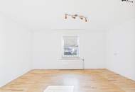 Attraktives, sanierungsbedürftiges Ein-/Mehrfamilienhaus mit viel Potenzial in Amstetten!