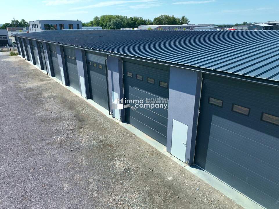 Neuwertige XXL-Lagerhallen ab 137m² bis 1.658m² in Unterwaltersdorf zu vermieten! 8,00€/m²