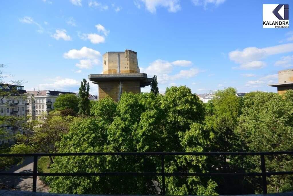 360° TOUR // GENERALSANIERTE ALTBAUWOHUNG in PARKLAGE