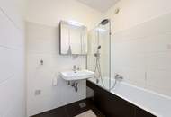 Geschützte, ruhige Lage mit Blick ins Grüne - Stilvoll möblierte 2,5-Zimmer-Wohnung mit Balkon