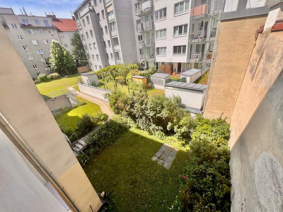 Für Singles oder Paare - Gartenblick!