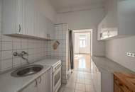 ++NEU++ Sanierungsbedürftige 1-Zimmer Altbau-Wohnung, viel Potenzial!