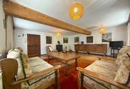*** Charmantes Landhaus, 154m², Teilsaniert mit großem Gartenanteil und viel Potenzial ***